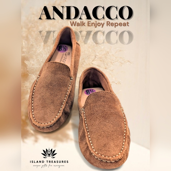 ANDACCO Shoes - NWT ANDACCO Tan Suede  Women Sz 8.5 Leather Moccasin Brown